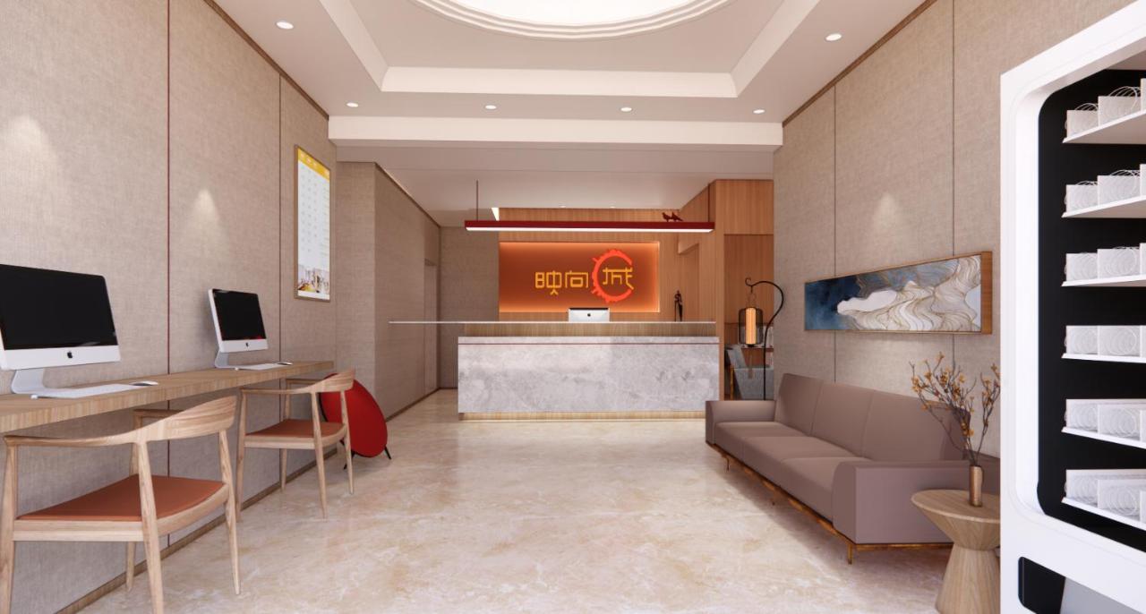 Happy Dragon Hotel: Location, English-speaking Staff & Tour Services 3*