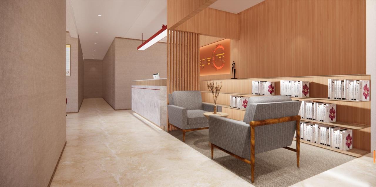 Hotel Happy Dragon.backpackers 3*