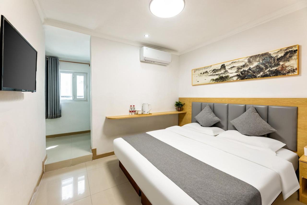 Hotel Happy Dragon.backpackers