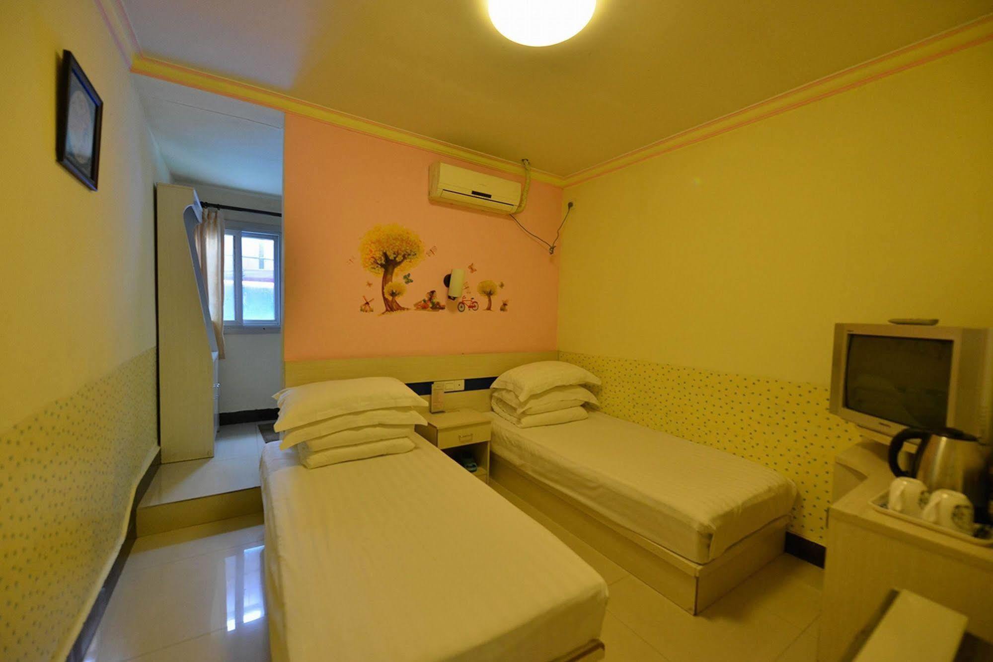 Hotel Happy Dragon.backpackers